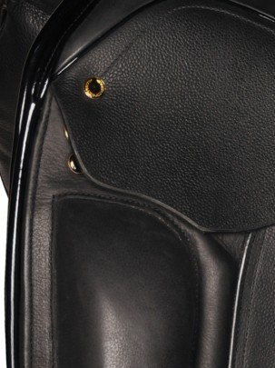 foto_39841_Trophy-Dressage-Saddle-Monoflap-Patent-Leather-Black-Ooteman-2