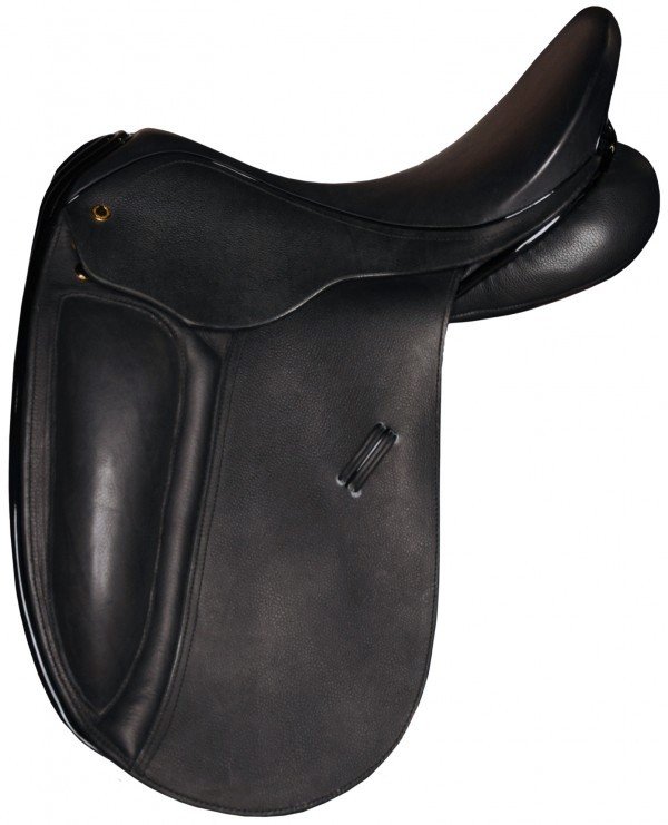 p_full_10372_Trophy-Dressage-Saddle-Monoflap-Patent-Leather-Black-Ooteman-FIN